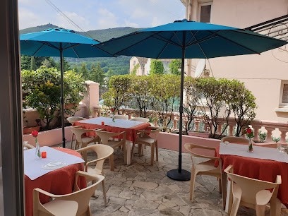 RESTAURANT AFRICAIN SAVEURS D'AFRIQUE CHEZ LÉO BAR-CAFÉ A LOURDES 65100, Restaurant à Lourdes