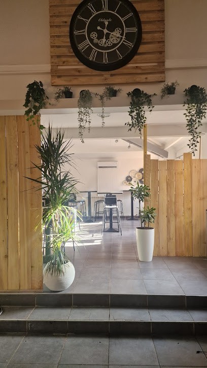 La Table Du Salagou Camping Du Salagou, Restaurant à Clermont-l'Hérault