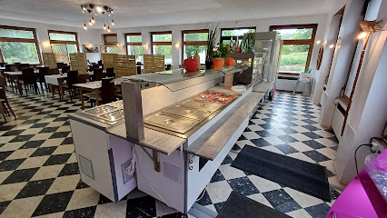"Ô" Buffet À Volonté Aveyronnais Restaurant à Montrozier