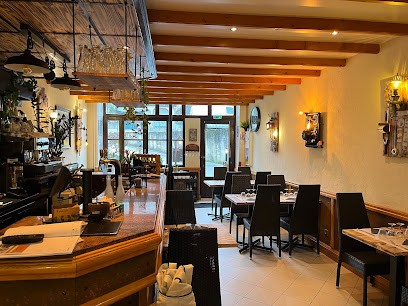 Auberge Du Chapeau Rouge, Restaurant à Saint Antoine l'Abbaye