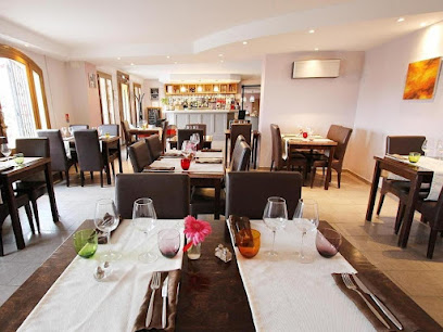 Logis Hôtel Le Cara Sol Restaurant à Elne