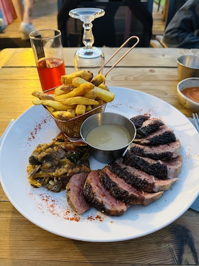 La Cantina De L'Estanco, Restaurant à Crots