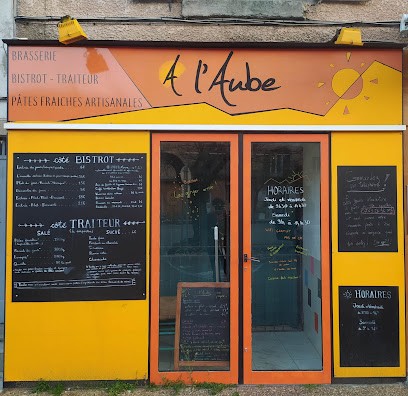 à L'Aube, Restaurant aux Vans