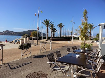 Brasserie Papillon, Restaurant à Saint-Cyr-sur-Mer