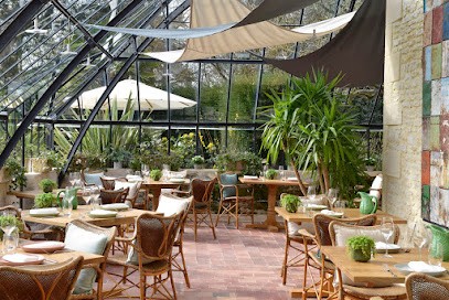Le Petit Jardin, Restaurant à Commes