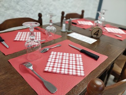 L'auberge Du Clocher / Traiteur La Sevillane, Restaurant à Lacabarède