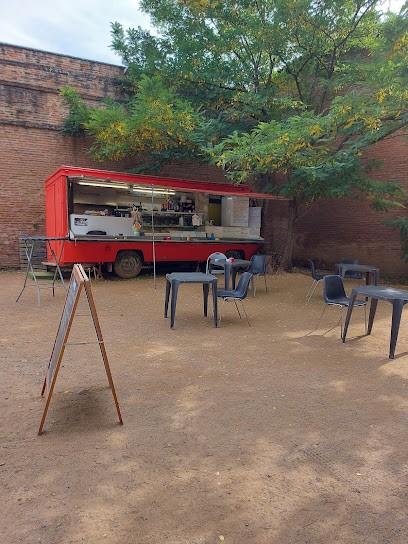THOMTRUCK, Restaurant à Saint-Paul-sur-Save