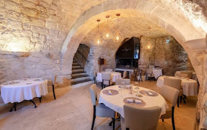 La Table Du Château D'argens Restaurant aux Arcs