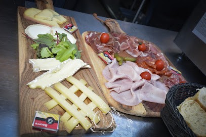 Carlenzo, Restaurant à Saint-Mitre-les-Remparts