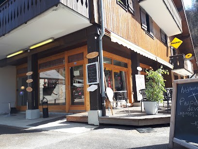 Bar Le Tortillard, Restaurant à Sixt-Fer-à-Cheval