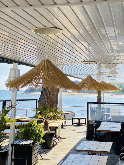 Les Pieds Dans L'Eau, Restaurant à Guidel