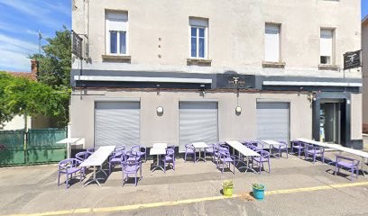 One First, Restaurant à Vénissieux