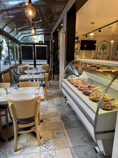 Al Maïdah Restaurant à Choisy-le-Roi