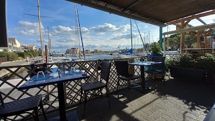 Au Fil De L'eau, Restaurant à Gruissan