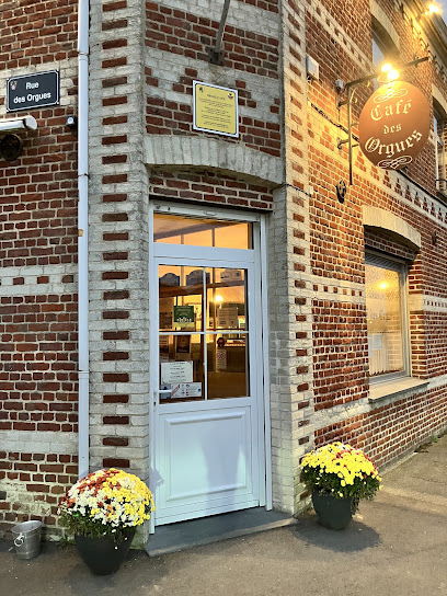 Le Café Des Orgues Restaurant à Herzeele