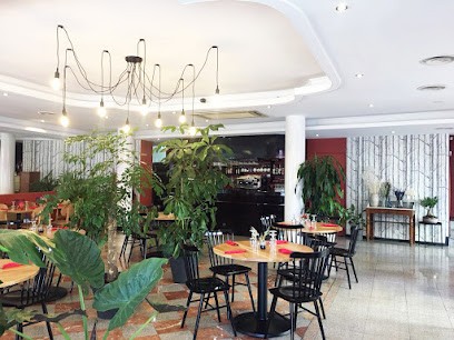 Restaurant Nüwa, Restaurant à Clamart