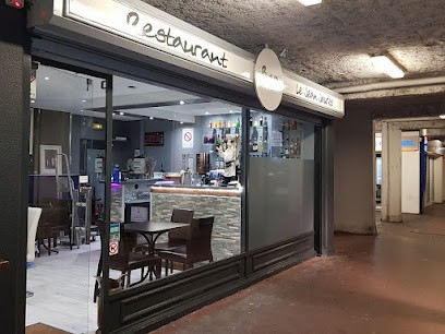 Le Jean Jaures, Restaurant à Firminy