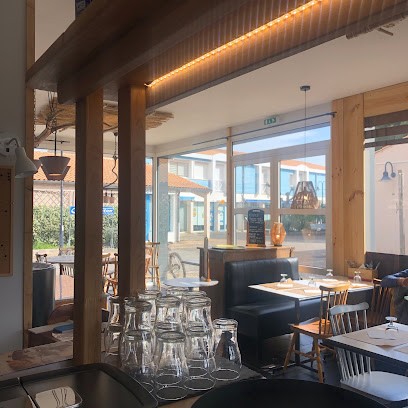 La Galoche Café-Crêperie, Restaurant au Grand-Village-Plage