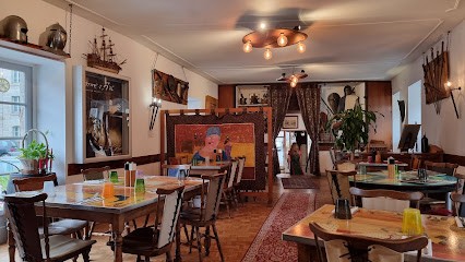 Le Chaudron Magique, Restaurant à Moncontour