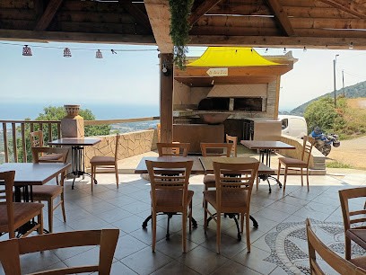 Auberge Bella Vista, Restaurant à Santa-Lucia-di-Moriani