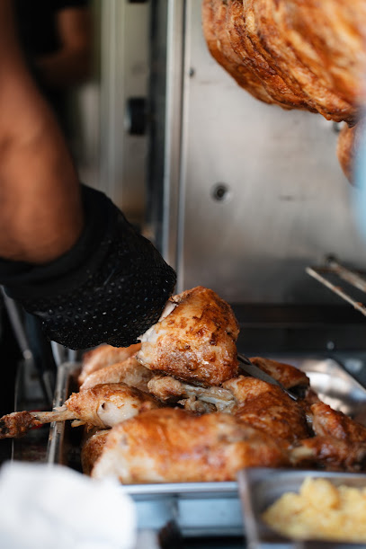 Los Pollos Grill Restaurant à Cluses