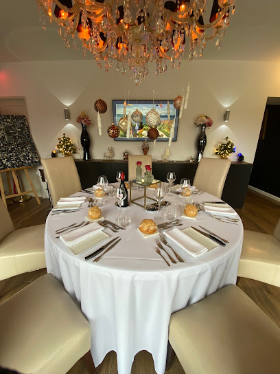 Villa Henri Marie Restaurant à Valdurenque