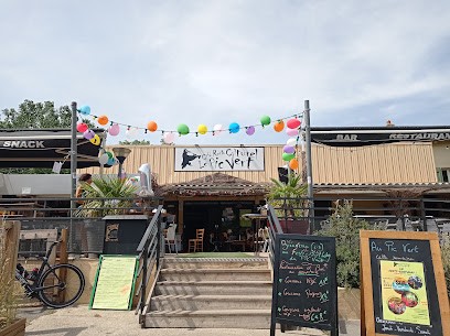 Café Resto Culturel Le Pic Vert, Restaurant à Millau