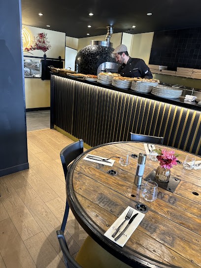 𝐂𝐀𝐑𝐈𝐒𝐌𝐀 • 𝐏𝐢𝐳𝐳𝐞𝐫𝐢𝐚 & 𝐂𝐮𝐜𝐢𝐧𝐚 𝐈𝐭𝐚𝐥𝐢𝐚𝐧𝐚 •, Restaurant aux Pavillons-sous-Bois