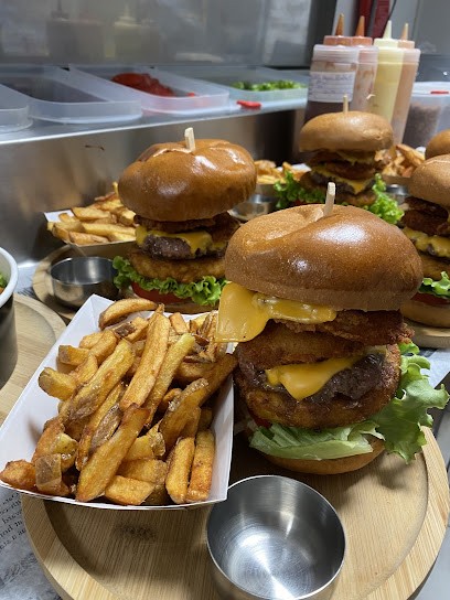 Maréchal Burger Luzarches, Restaurant à Luzarches