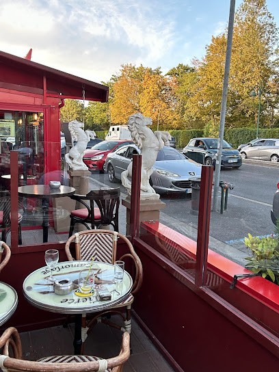Brasserie Du Tierce, Restaurant à Lamorlaye