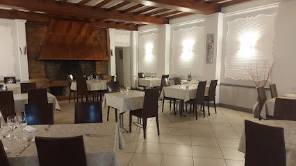 Le Lion D'Or, Restaurant à Saint-André-d'Apchon