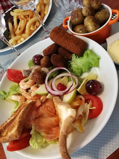 Le Saint Charles, Restaurant à La Madeleine