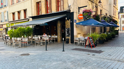 Café De La Paix Restaurant à Montbéliard