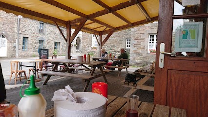 Le Kost Ar C'hoat, Restaurant à Gouarec