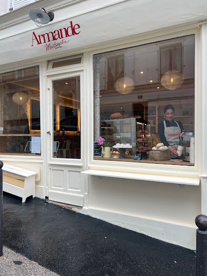 Armande Montmartre Restaurant à Paris 18