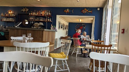 Ty Gouffre, Restaurant à Plougrescant