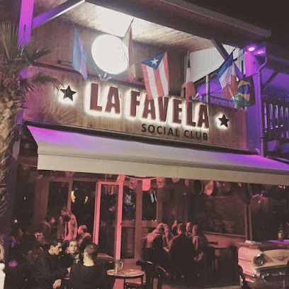 La Favela, Restaurant à Lacanau