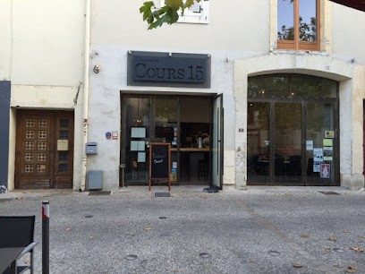 Cours 15, Restaurant à Graveson