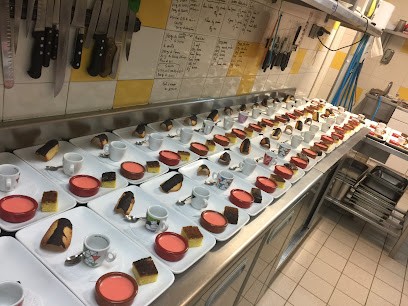 Auberge Des Tilleuls, Restaurant à Poule-les-Écharmeaux