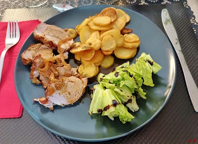 la forez'tiere ( l'esquirou ), Restaurant à Saint-Jean-Soleymieux