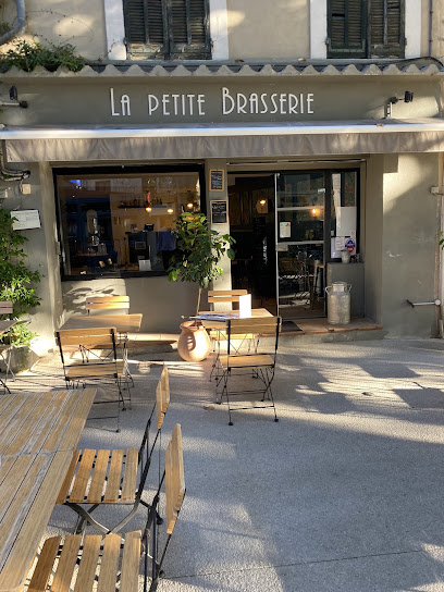 La Petite Brasserie Restaurant à Pertuis