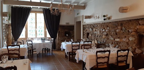 Auberge Du Vieux Moulin, Restaurant à Montvendre