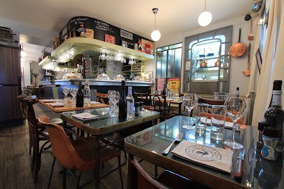 Le Café de la Place, Restaurant à Alex