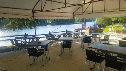 Au Fabuleux Jouillat Beach Paradise, Restaurant à Jouillat