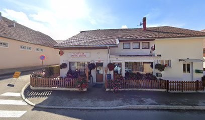 La Taverne Du Val Des Usiers, Restaurant à Sombacour