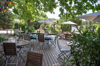 Lou Mas Des 7 Lieux, La Maison, Restaurant à Pernes-les-Fontaines