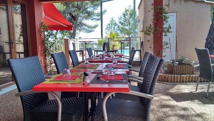 Nova Grill, Restaurant à Saint-Clément-de-Rivière