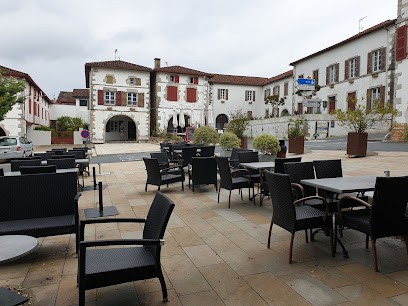 LES ARCEAUX • RESTAURANT • BAR • TAPAS • PRESSE, Restaurant à La Bastide-Clairence