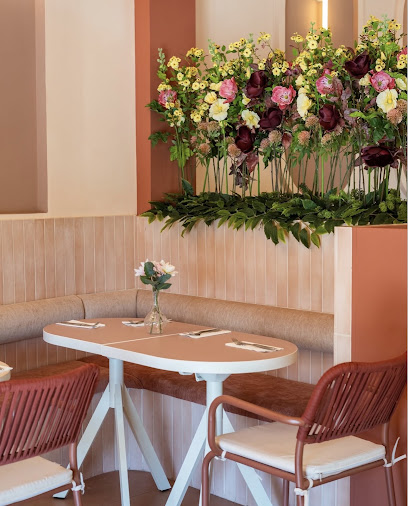 Riverose - Brunch & Café Restaurant à Paris 16