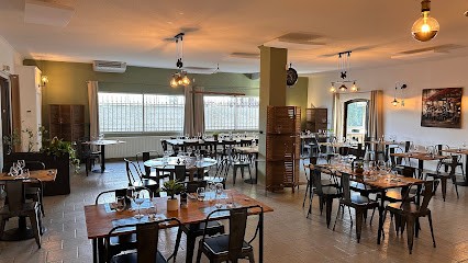 L’essentiel, Restaurant à Cardet